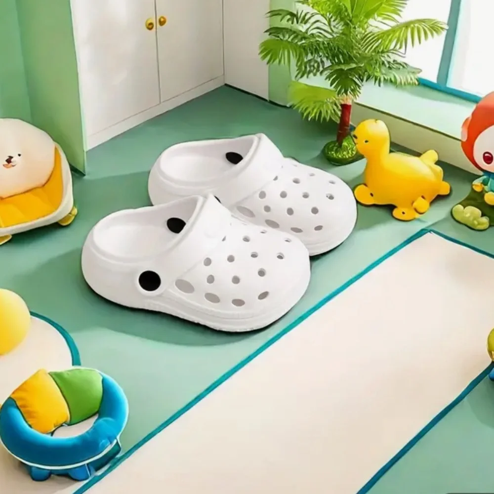 Toddler white croc style shoes